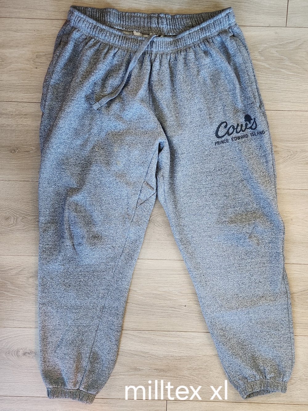 COWS Sweatpants